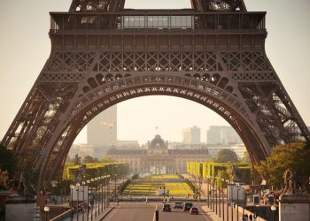 法國時尚品牌Lacoste推出首個元宇宙商店