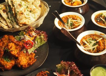 聯合國報告：全球食品價格降至近一年前水平。