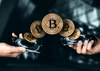 UST 暴雷、FTX 垮台敲警鐘！白宮促國會「立法嚴管加密貨幣」