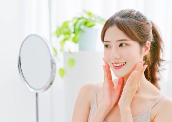 線雕不只凍齡還「逆齡」-究竟埋線拉提夯什麼？