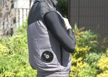 夏普發表不只把風扇穿在身上、還能除臭的「空調風神服」