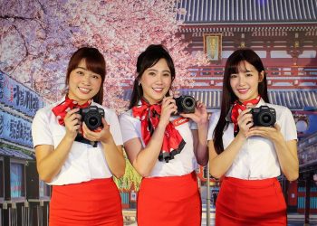 canon-最輕量、攝錄兼顧全片幅無反光鏡相機-eos-r8-正式開賣