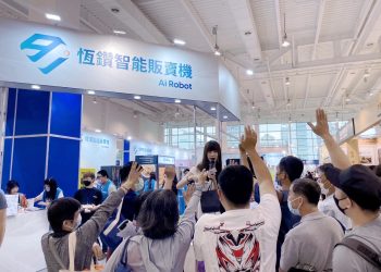 恆鑽ai行銷機器人加盟正夯，與知名品牌迪士尼、老四川強強聯合
