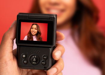 兼具直播、影片創作、網路視訊功能　canon-發表-vlog-輕巧新機-powershot-v10