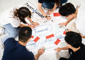 翻轉製造業「刻板」標籤-鼎碩創新獲國際b型企業認証