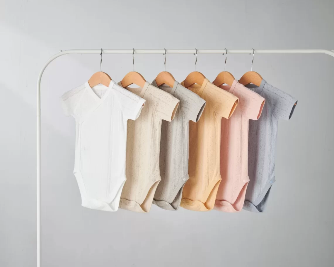 拒絕夏日悶熱-小獅王辛巴推出首款「透氣寶寶貼身衣著」