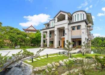 宜蘭近千坪莊園民宿-入住享千年檜木芬多精