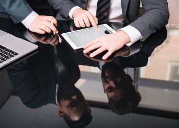 ParaFi、Framework Ventures 和1kx 起訴Curve 創始人欺詐和處理商業機密