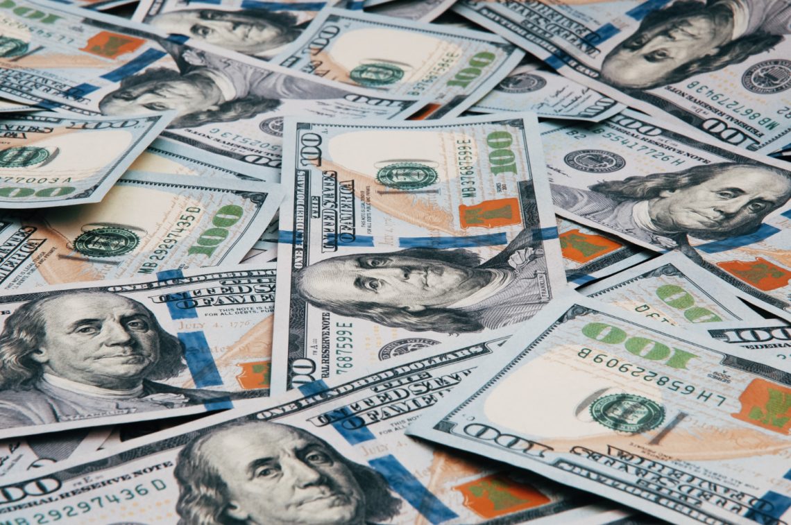 美元大跌,Fed不升息了?