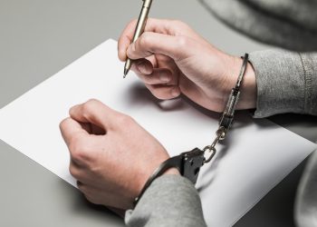 已被美執法部門扣押的絲綢之路疑似關聯地址進行一筆小額比特幣交易