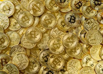 大型機構堅定做多，橫盤階段樂觀情緒漸起| CFTC 比特幣持倉週報