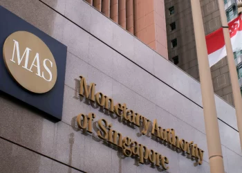 新加坡金管局展開「資產代幣化」試驗，匯豐 渣打 星展…11家銀行巨頭加入