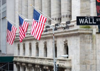 監管鑄”熊”底華爾街趁”亂”入局如何影響行業？