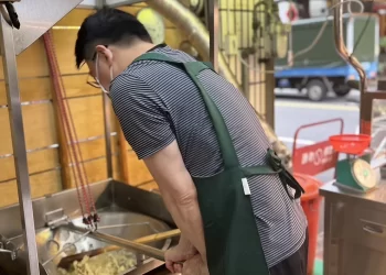 冷掉依舊很q彈台中超人氣「地瓜球」展加盟店