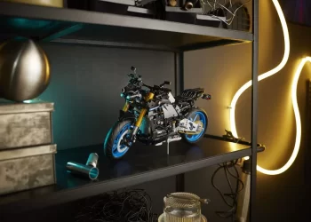 還原-hyper-naked系列車款　樂高推出推出-yamaha-mt-10-sp-盒組