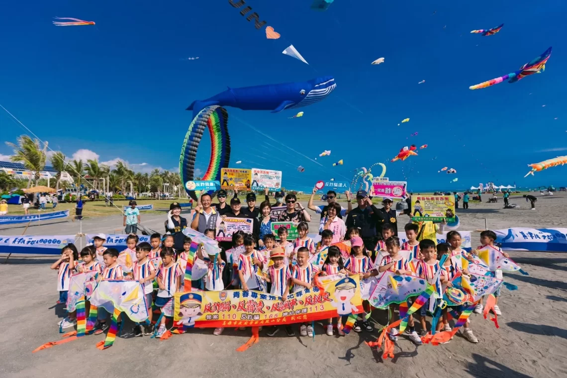 2023旗津風箏節開幕　12米高雄熊風箏亮相萌爆表