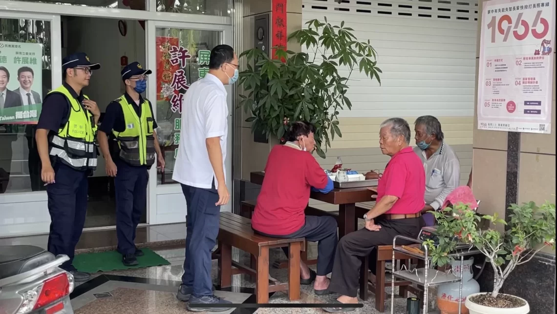 宣布退選屏南立委 許展維服務處深夜被放鞭炮咆哮