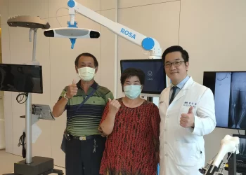 電腦導航機器人帶來新生　解決膝關節退化困擾
