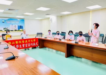 旗山醫院携手義大護理-培養醫護新生代