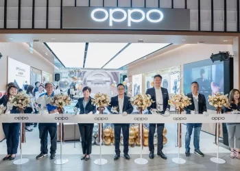 oppo台北三創旗艦店正式開幕　情人節邀當紅團體《ozone》站台