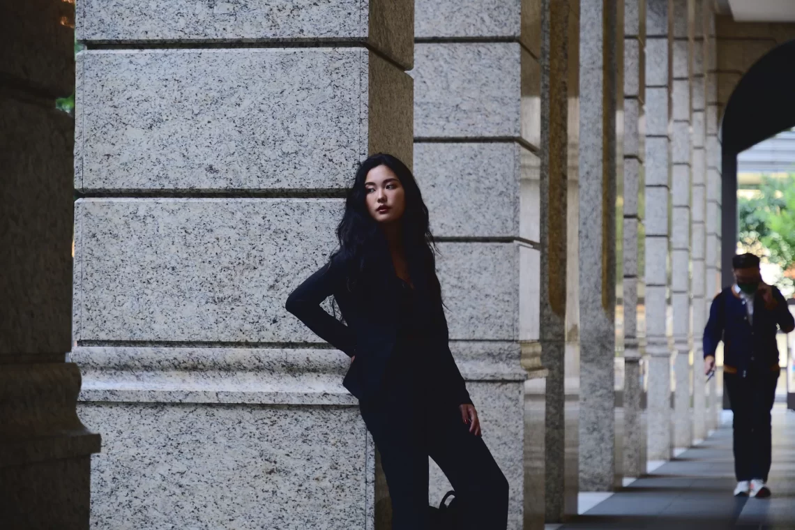 人氣網紅彩妝師莫霓　公開黑暗遭遇：別活成別人眼裡的模樣