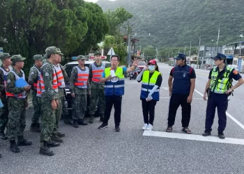 第二作戰區應對「海葵颱風」威脅　預置兵力迅速就位