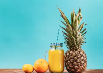 超夯⼈氣⼿搖「默沫」！⽔果給滿杯寵粉不⼿軟