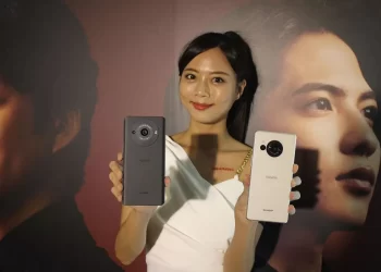 日系手機夏普-aquos-系列新成員-aquos-r8s-pro、aquos-r8s-即日開賣