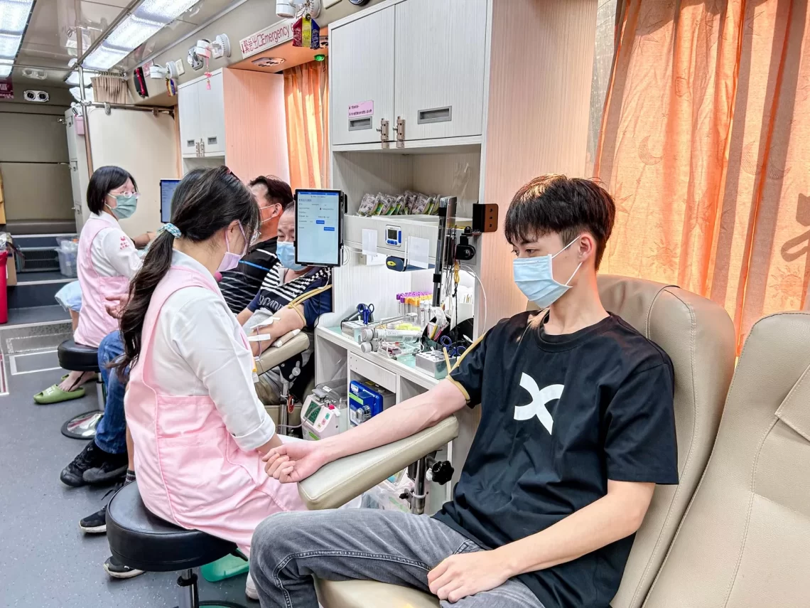 bingx熱心做公益-號召民眾一同挽袖-捐熱血!