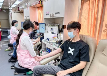 bingx熱心做公益-號召民眾一同挽袖-捐熱血!