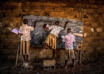 來自全球-107-個國家、共-10,925-件作品　第四屆-colorpro-awards-國際視覺藝術創作大賽決選名單曝光