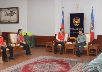 屏東榮服處拜會陸軍八軍團-強化多元服務
