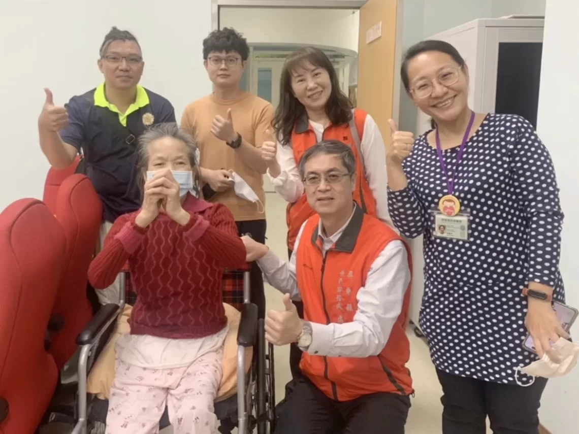 屏東榮服處攜手蘭馨協會-安置無依遺眷入住榮家