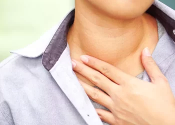 甲亢肉肉女自喜體重急降因禍得福放棄治療，恐釀甲狀腺風暴致命？！