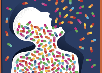 每天吞50顆藥，同時看診12科？！整合醫療門診助減藥量2/3！