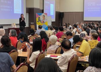 陳南如分享『百萬自媒體鍊金術』帶來數位化行銷新風潮