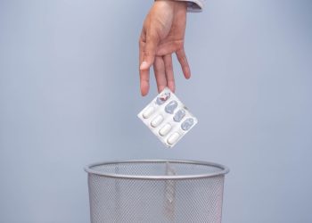 藥品也要年終大掃除！食藥署四招教你如何正確丟棄藥品！