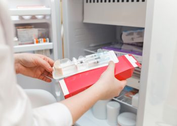 藥品放冰箱保存比較久？別亂冰，3大ng不可為！