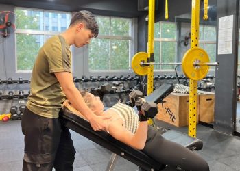 營養師、健身雕塑一把罩！宇豪教練斜槓雙身份　助學員找回自信