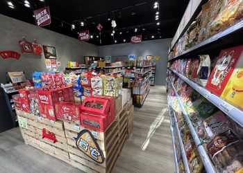 買進口零食不必花大錢！「小吃貨進口零食outlet」超高cp-成送禮必逛