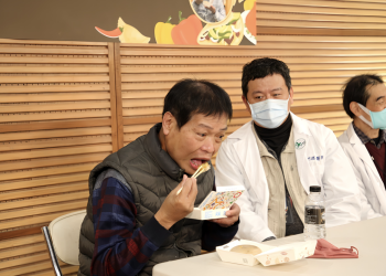 舌癌術後無法張嘴，歷經3年復健重拾美味人生！