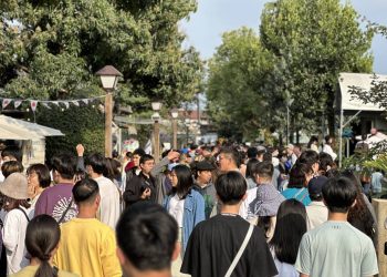 屏東勝利星村春節「好運龍厚禮」助攻-百萬人潮錢潮4千萬