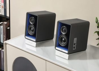 支援-65w-快充、聲光美學再定義　edifier-qr65-桌面藍牙揚聲器台灣開賣