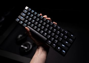 logitech-g-發表電競鍵盤-pro-x-60、yeti-orb-/-gx-白色遊戲麥克風