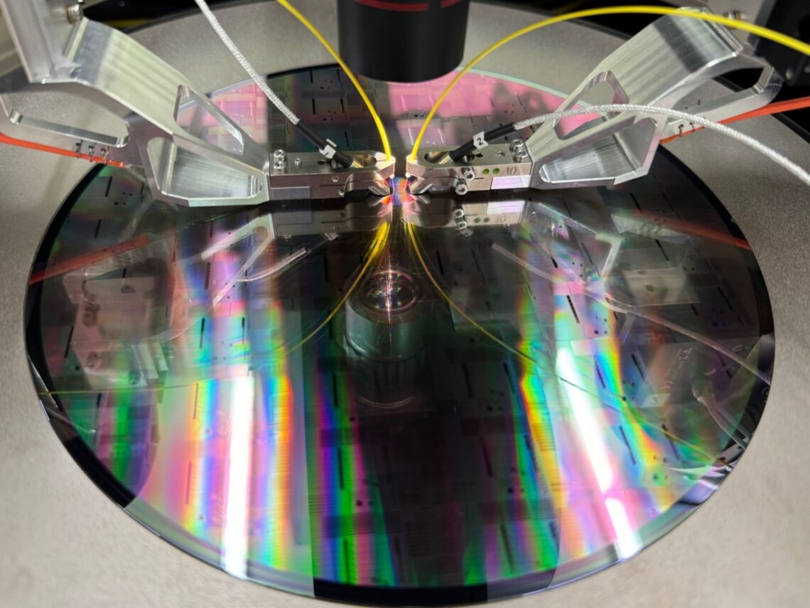 台荷聯手「光」速前進-工研院串聯貿聯、茂德跨國合作