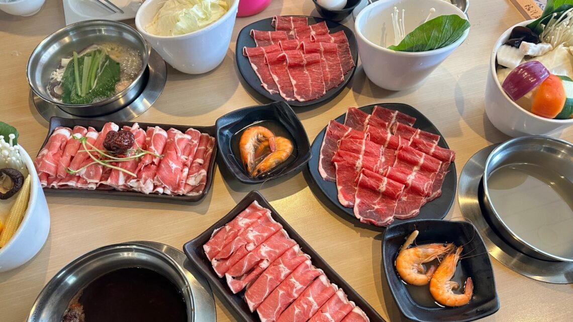 無毒室內養殖白蝦端上桌-全新火鍋店讓顧客「食」在安心