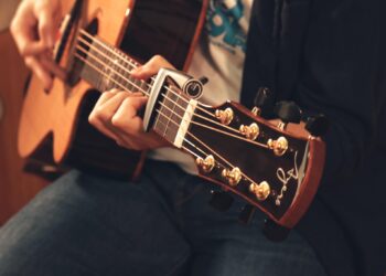 音樂人、玩家卓越音色-首選本土手工吉他品牌