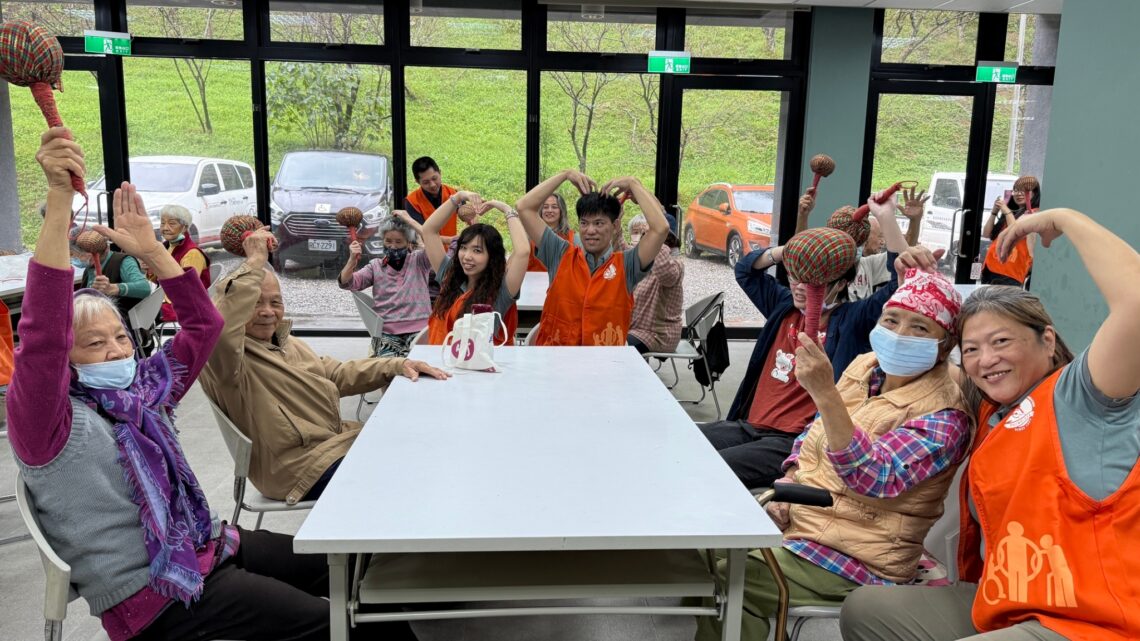 三商美福關懷長者-手作活動共創樂齡美好生活