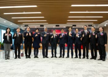 台股開工重挫逾八百點-金管會喊話:五大方向持續推動