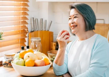 癌症治療期間營養支持指南：中醫師分享化療飲食建議與副作用應對策略